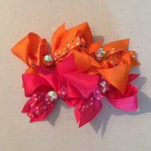 BOGO 2/$7 Bows Free Pk Ponytail Holders
